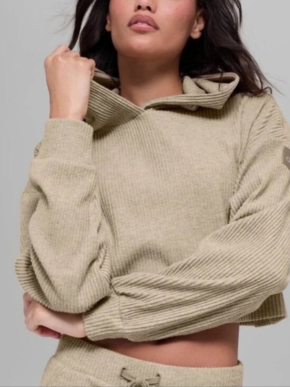 ALO Muse Hoodie in Tan Gravel Heather Loose Fit Cropped Small